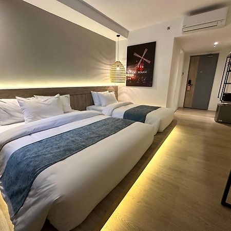 Theatre Hotel クチン エクステリア 写真