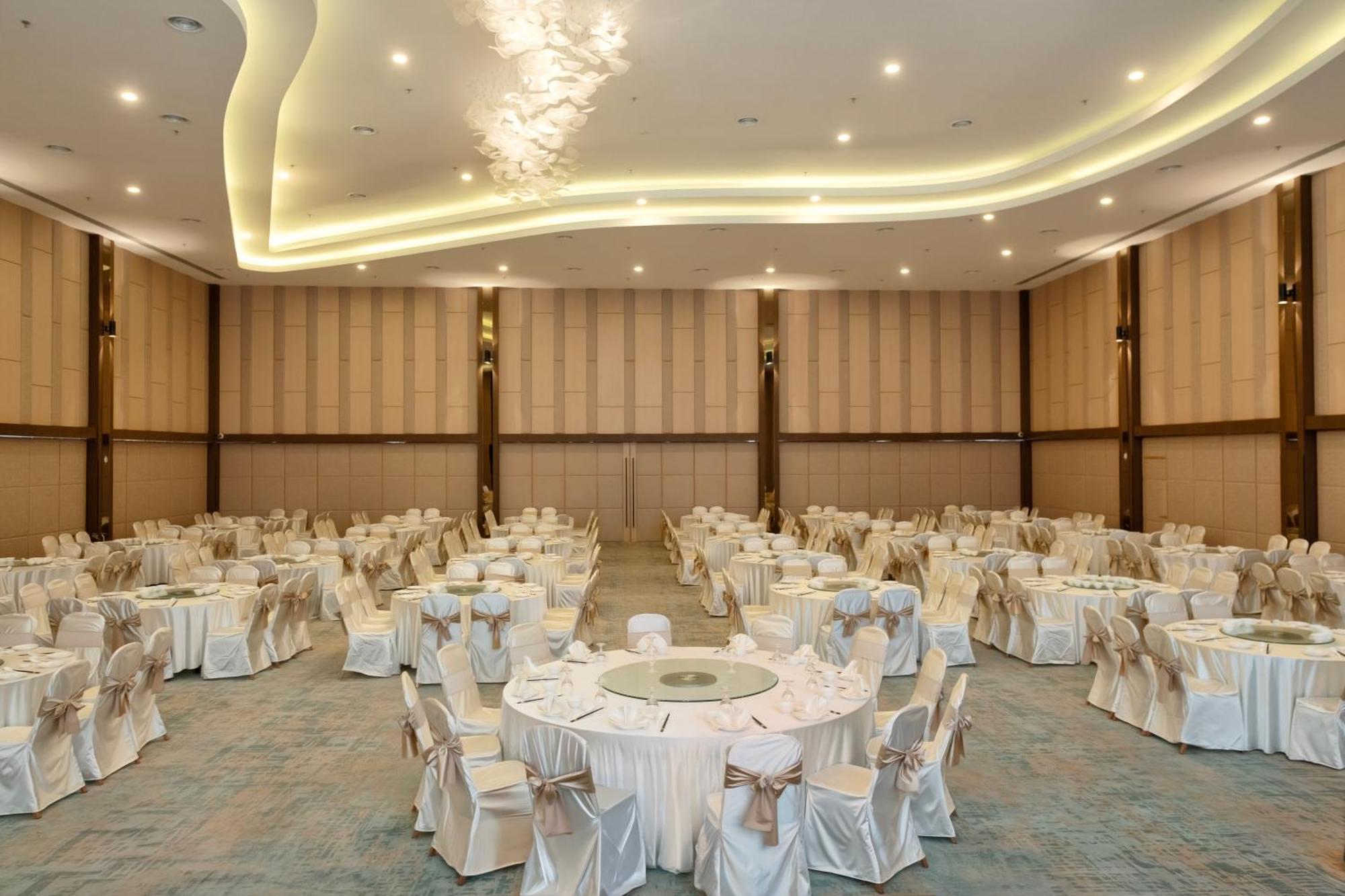 Theatre Hotel クチン エクステリア 写真